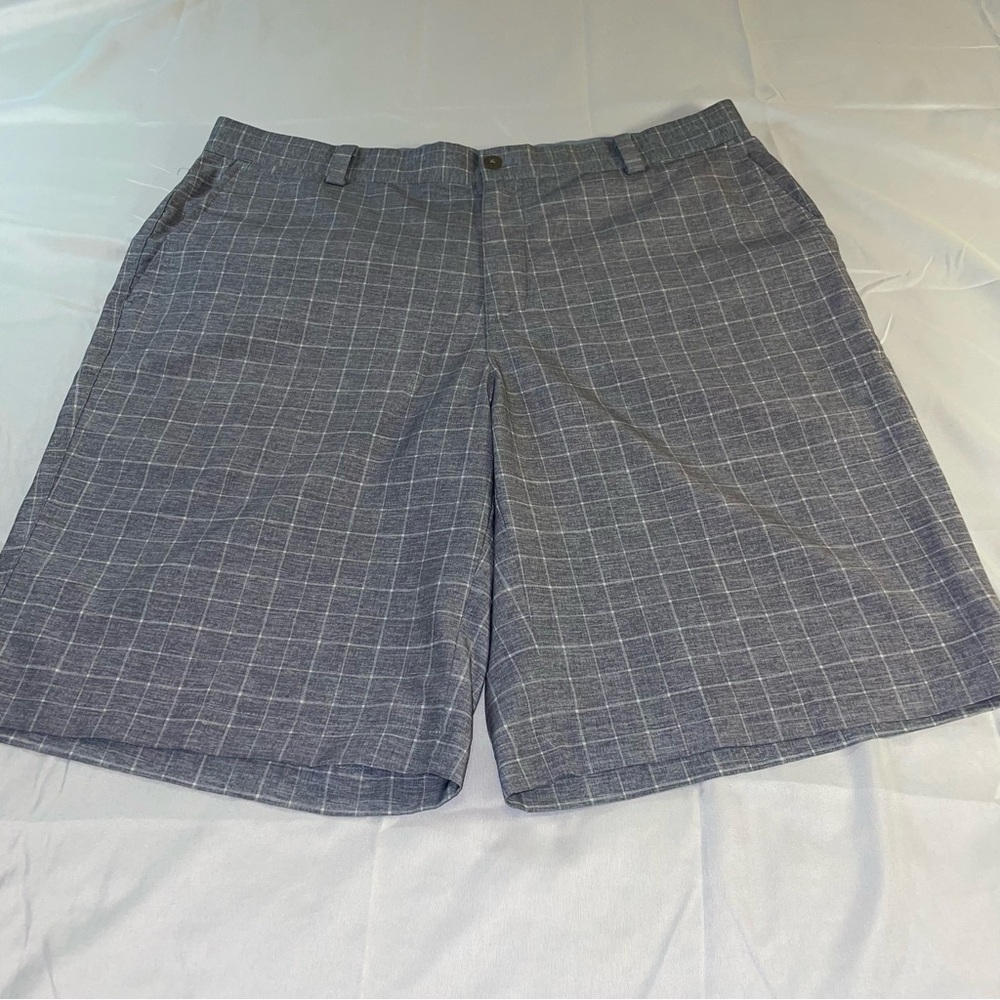 Nike Golf Tour Performance Dri-FIT Plaid Shorts Mens 34 Grey White Checkered